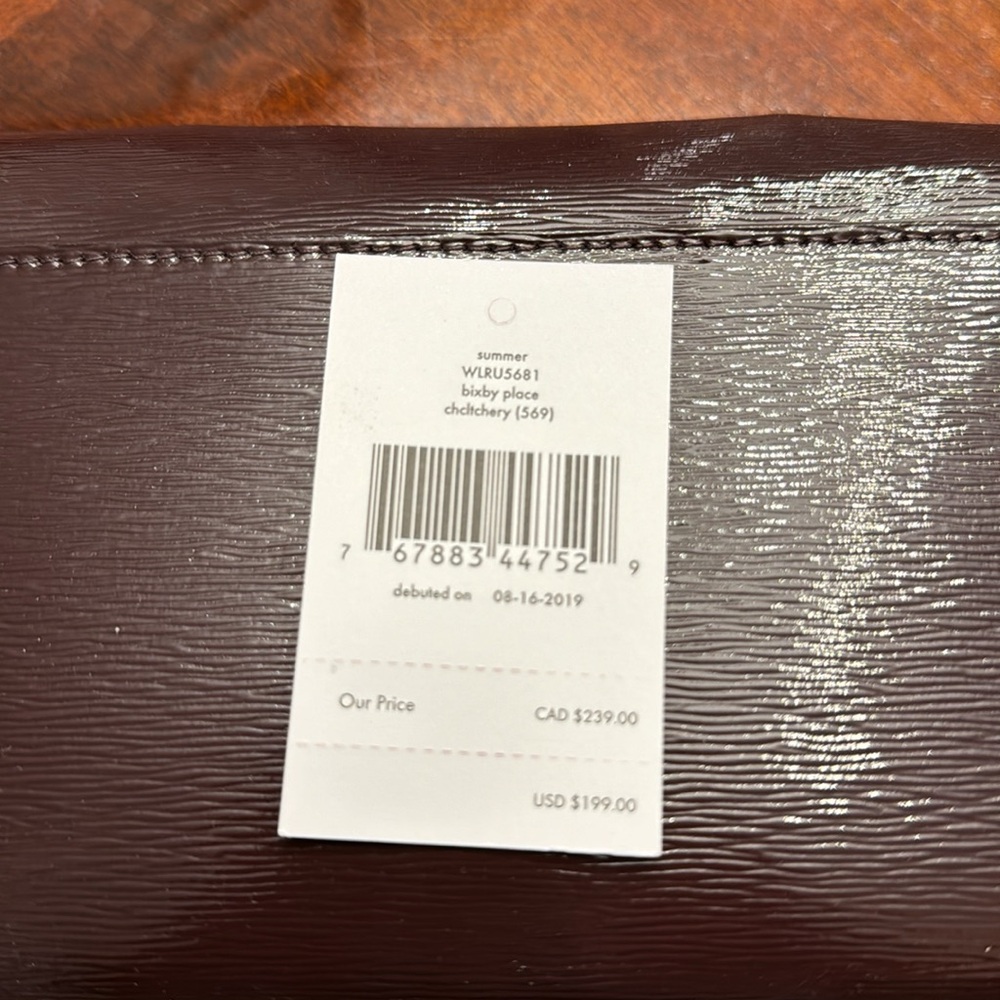 Kate Spade - Picture 5 of 5